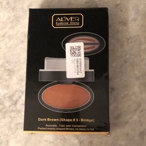 NEW- Perfectly even Brows - stamp kit - NIB